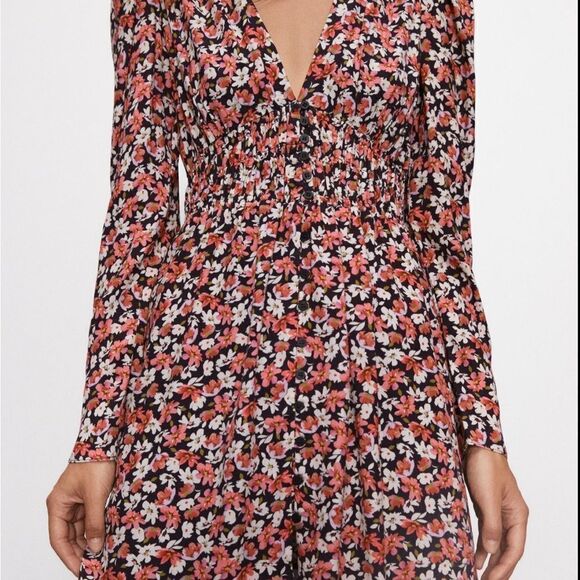 Zara Basic Fully Lined All Over Floral Shirred A-Line Dress Size Medium - Picture 2 of 10